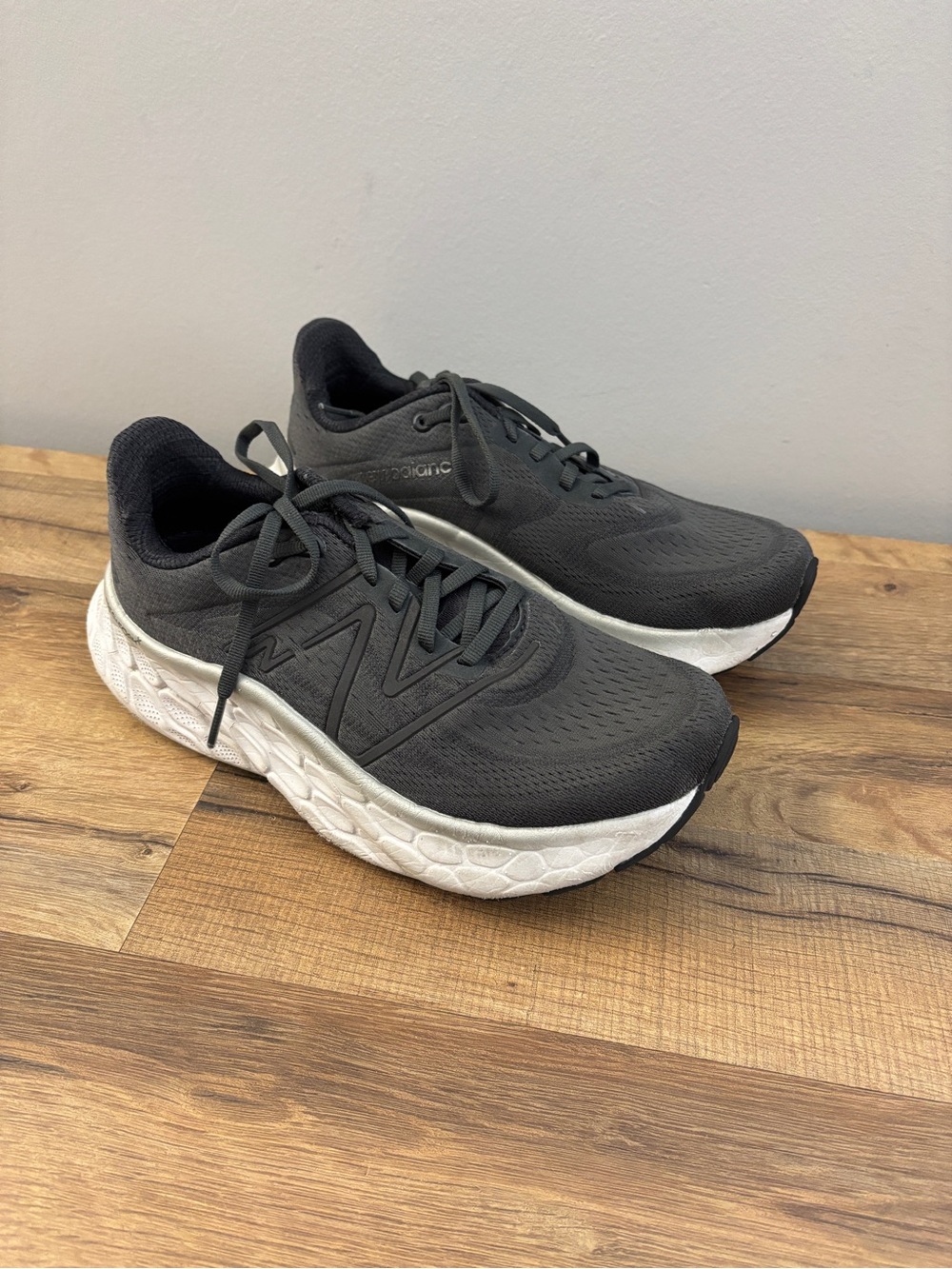 New Balance Fresh Foam X More v4 Running Athletic Shoes Women’s